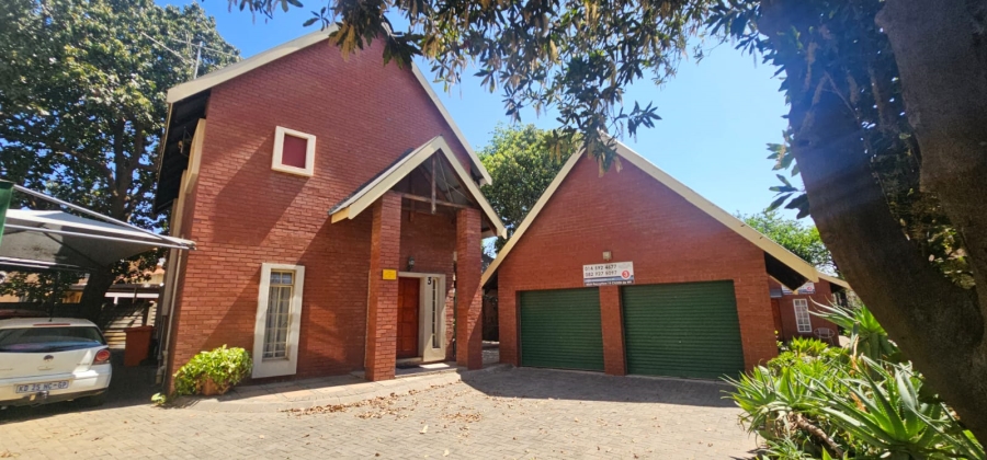 17 Bedroom Property for Sale in Rustenburg Central North West